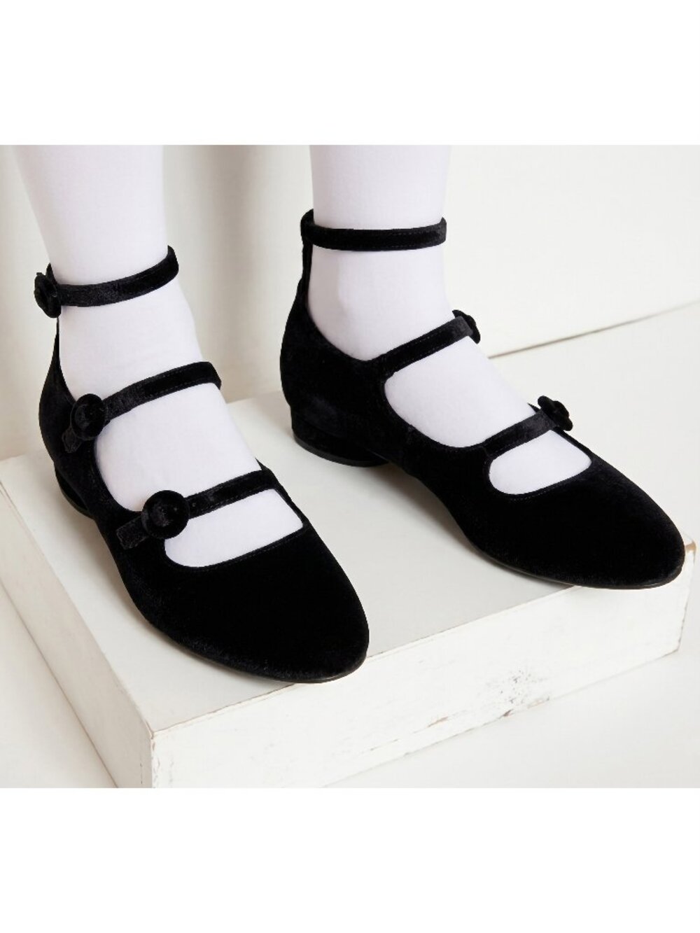 Rare Chelsea Crew Velvet Mary Janes Size 39 | Triple Strap Low Block Heel Pumps.